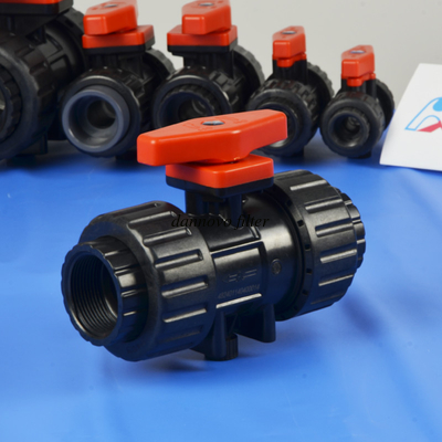 RUNXIN  Ceramic Core And Manual Plastic Ball Valve DN15-DN50  UPVC Glue supplier